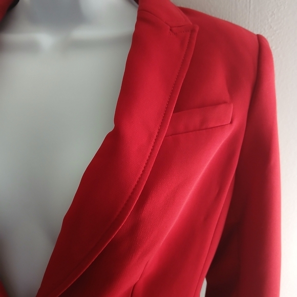 Banana Republic Classic Two Button Blazer Red, Size 2 - Picture 3 of 10